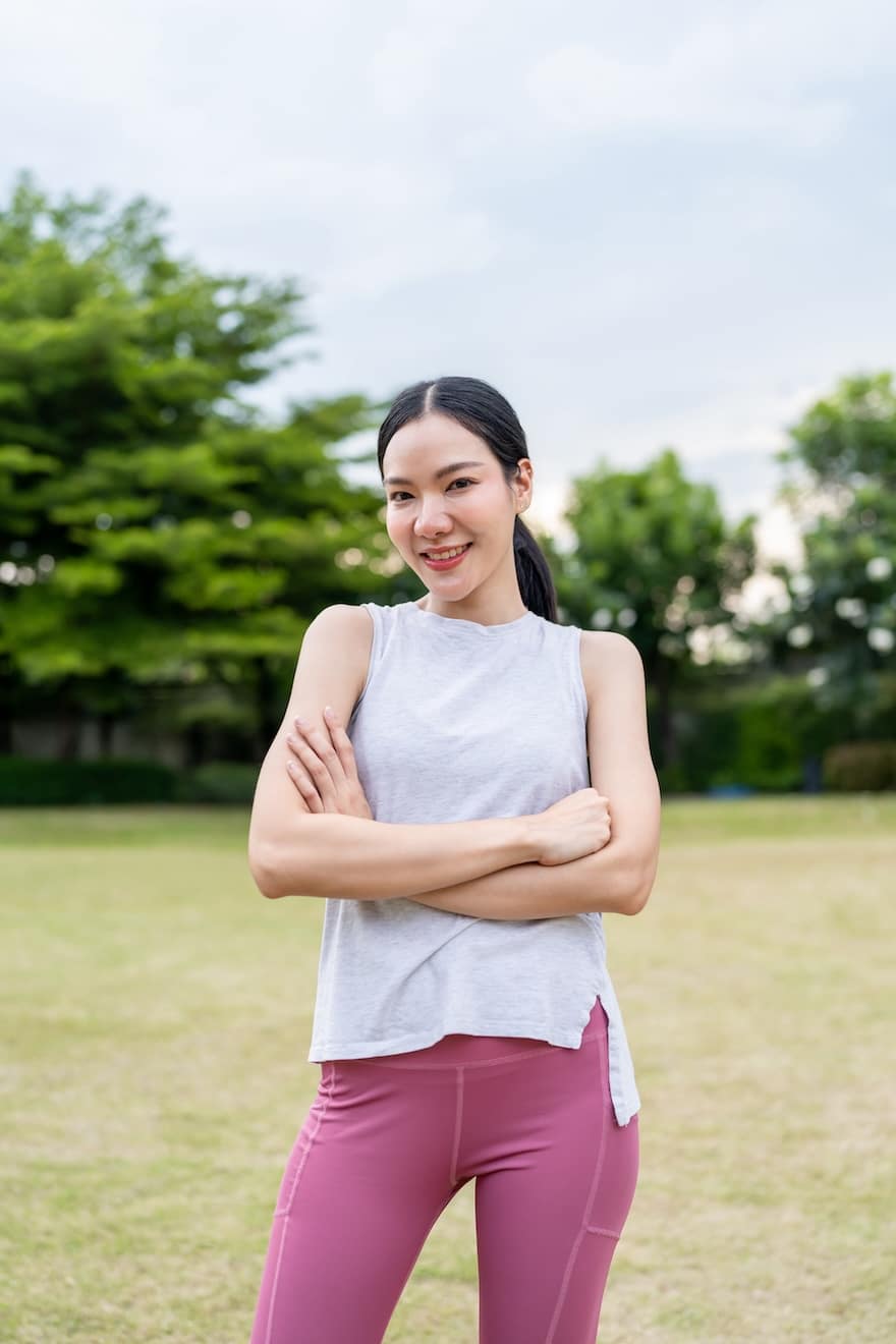portrait of asian beautiful woman exercise outdoor 2026 01 09 07 40 07 utc 2